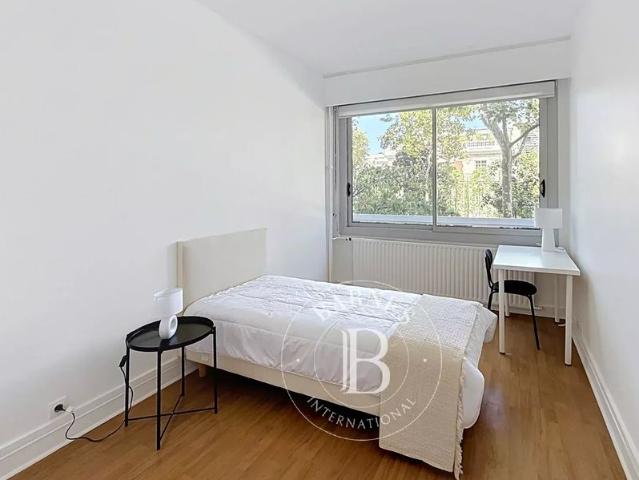 Tout savoir sur cet appartement dans le quartier Ile de la Jatte Parc d'Orléans, à Neuilly sur Seine