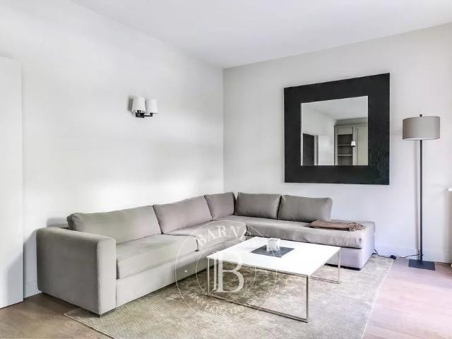 Tout savoir sur cet appartement dans le quartier Ile de la Jatte Parc d'Orléans, à Neuilly sur Seine