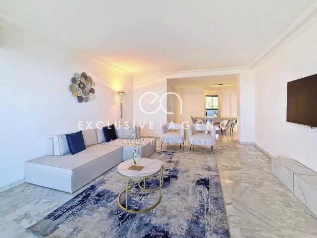 Tout savoir sur cet appartement dans le quartier La Californie, à Cannes