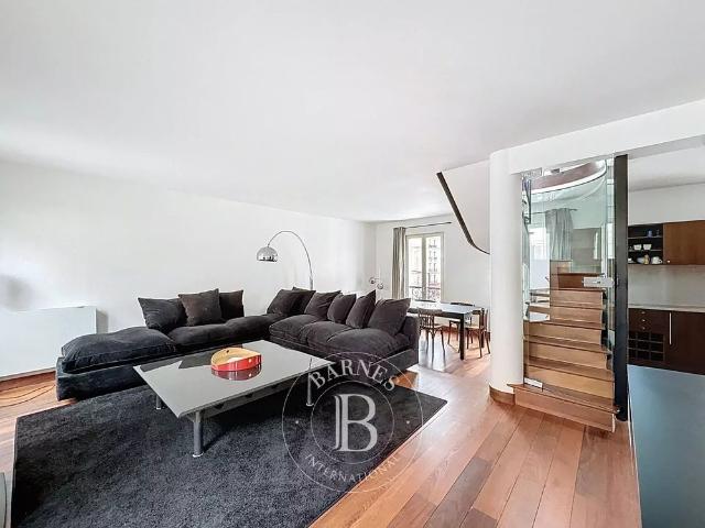 Tout savoir sur cet appartement dans le quartier La Plaine des Sablons, à Neuilly sur Seine