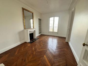 Tout savoir sur cet appartement dans le quartier La Plaine des Sablons, à Neuilly sur Seine