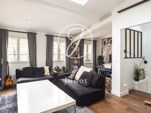 Tout savoir sur cet appartement dans le quartier La Plaine des Sablons, à Neuilly sur Seine