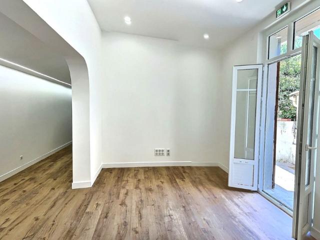 Tout savoir sur cet appartement dans le quartier Le Cap, à Antibes