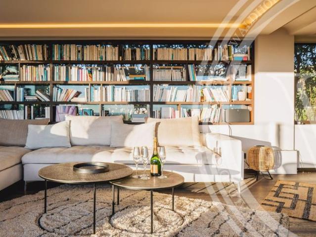 Tout savoir sur cet appartement dans le quartier Le Riou, à Cannes