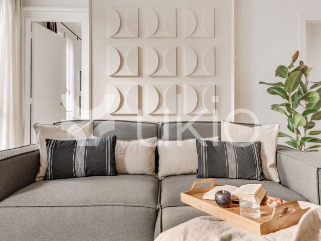 Tout savoir sur cet appartement dans le quartier Legendre Lévis, à Paris 17ème