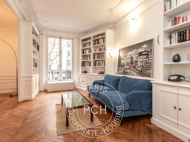 Tout savoir sur cet appartement dans le quartier Legendre Lévis, à Paris 17ème