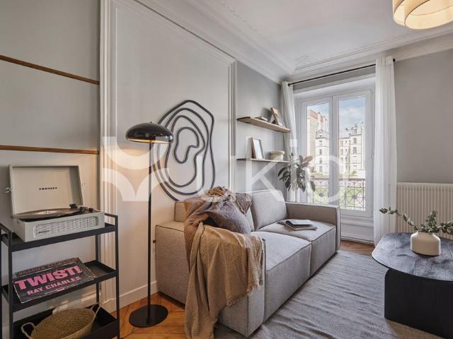 Tout savoir sur cet appartement dans le quartier Legendre Lévis, à Paris 17ème