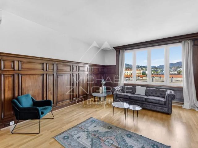 Tout savoir sur cet appartement dans le quartier Lepante, à Nice
