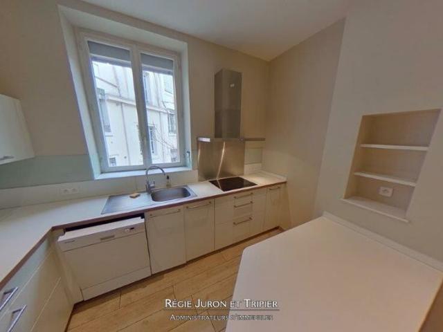 Tout savoir sur cet appartement dans le quartier Les Brotteaux Bellecombe Masséna, à Lyon 6ème