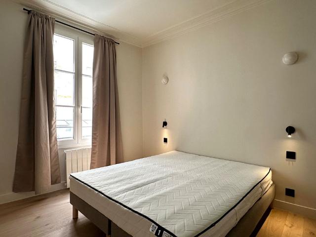 Tout savoir sur cet appartement dans le quartier Monnaie, à Paris 6ème