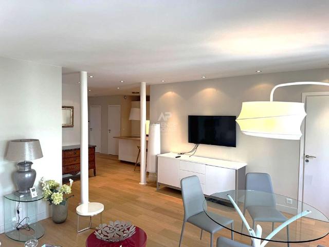 Tout savoir sur cet appartement dans le quartier Monnaie, à Paris 6ème