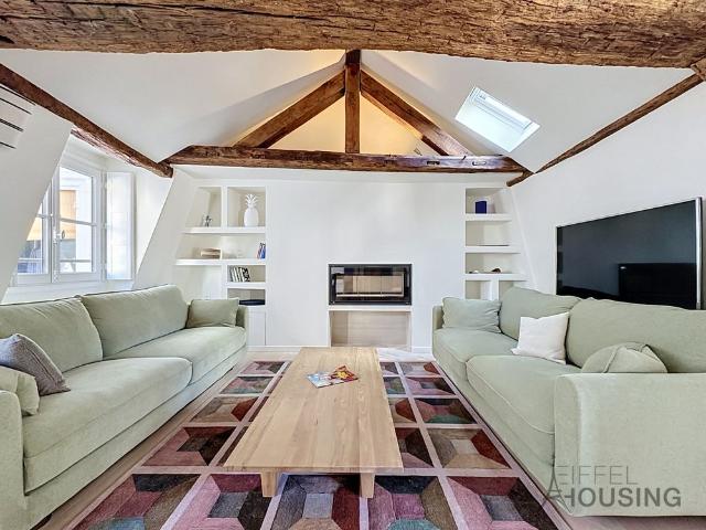 Tout savoir sur cet appartement dans le quartier Monnaie, à Paris 6ème