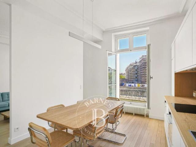 Tout savoir sur cet appartement dans le quartier Monnaie, à Paris 6ème