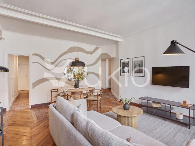 Tout savoir sur cet appartement dans le quartier Monnaie, à Paris 6ème