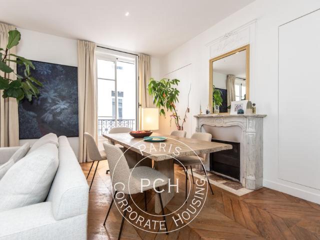 Tout savoir sur cet appartement dans le quartier Montorgueil Saint Denis, à Paris 2ème