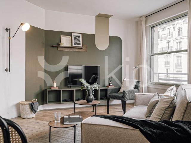 Tout savoir sur cet appartement dans le quartier Mairie, à Paris 8ème