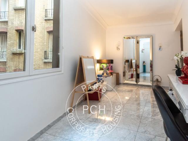 Tout savoir sur cet appartement dans le quartier Muette Nord, à Paris 16ème