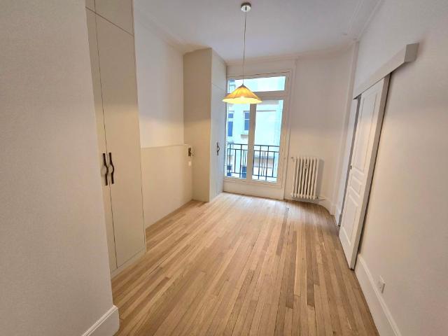 Tout savoir sur cet appartement dans le quartier Muette Sud, à Paris 16ème