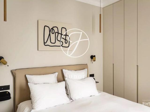 Tout savoir sur cet appartement dans le quartier Saint Germain des Prés, à Paris 6ème