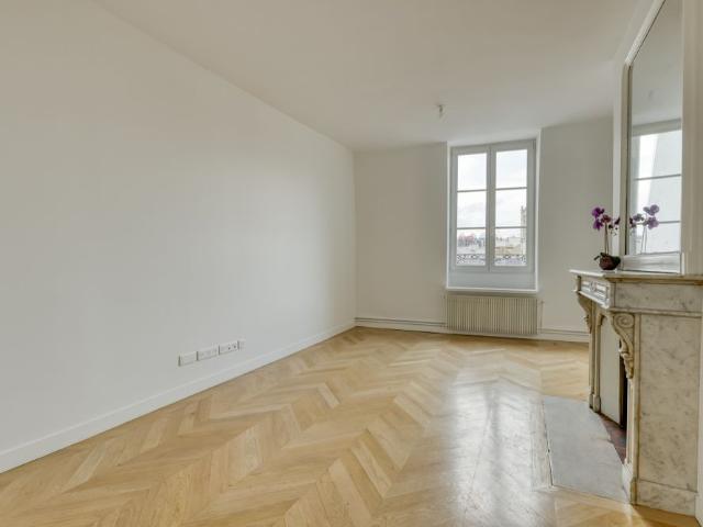 Tout savoir sur cet appartement dans le quartier Saint Gervais, à Paris 4ème