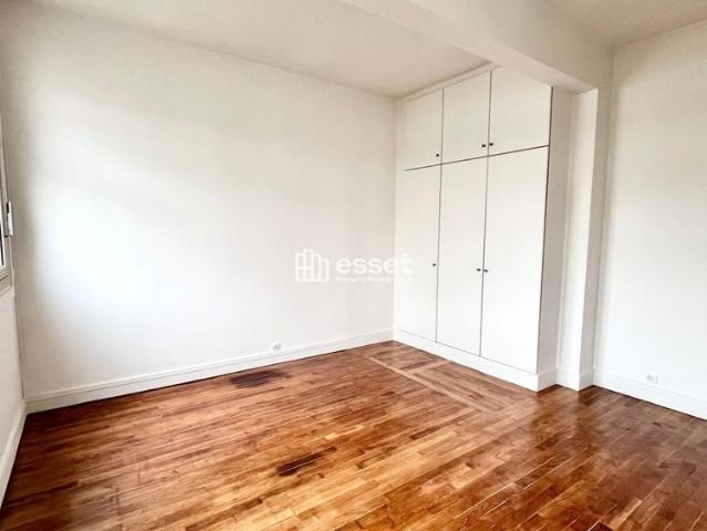 Tout savoir sur cet appartement dans le quartier Saint James Général Koenig, à Neuilly sur Seine