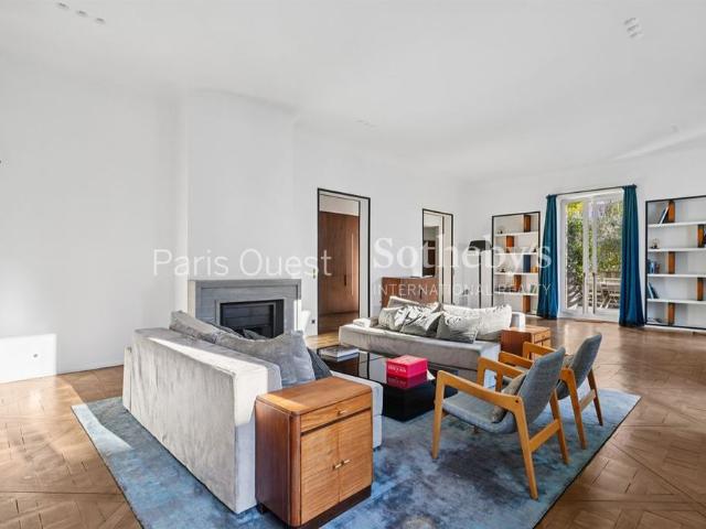 Tout savoir sur cet appartement dans le quartier Saint James Général Koenig, à Neuilly sur Seine