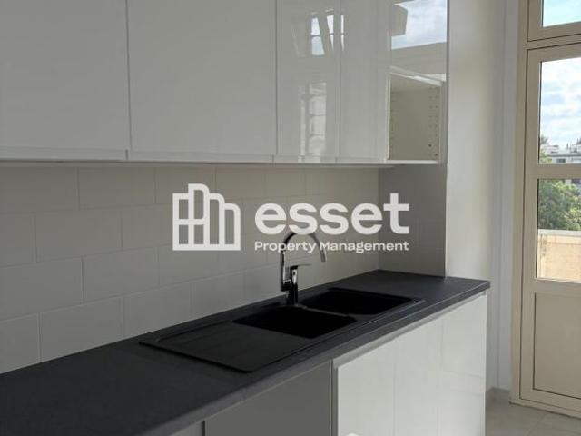 Tout savoir sur cet appartement dans le quartier Saint James Général Koenig, à Neuilly sur Seine