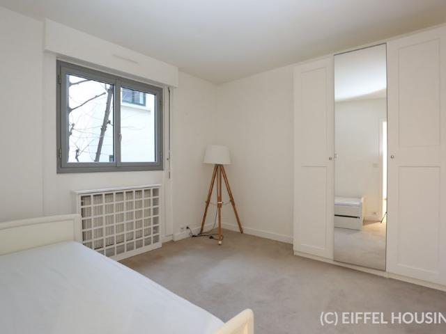 Tout savoir sur cet appartement dans le quartier Saint James Général Koenig, à Neuilly sur Seine