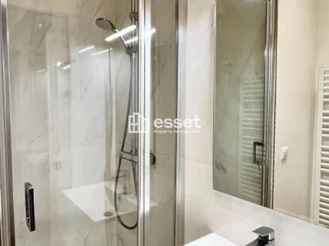 Tout savoir sur cet appartement dans le quartier Saint James Général Koenig, à Neuilly sur Seine