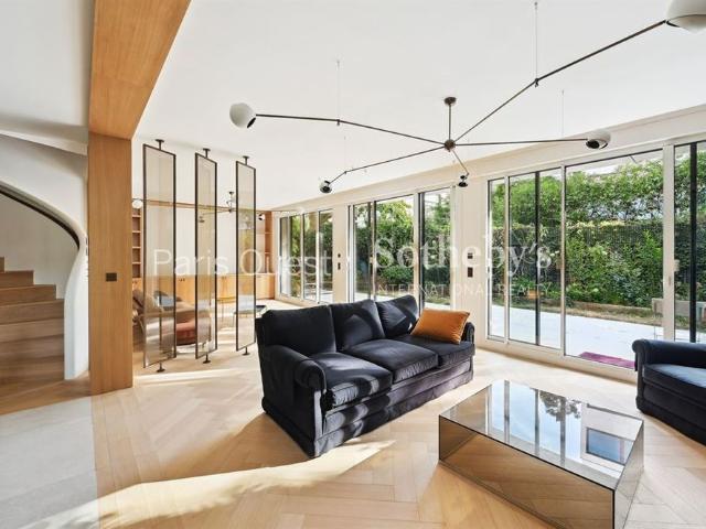 Tout savoir sur cet appartement dans le quartier Saint James Delabordère, à Neuilly sur Seine
