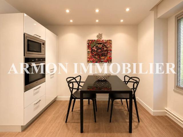 Tout savoir sur cet appartement dans le quartier Saint James Delabordère, à Neuilly sur Seine