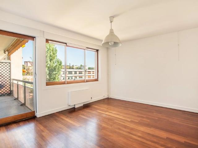 Tout savoir sur cet appartement dans le quartier Saint James Delabordère, à Neuilly sur Seine
