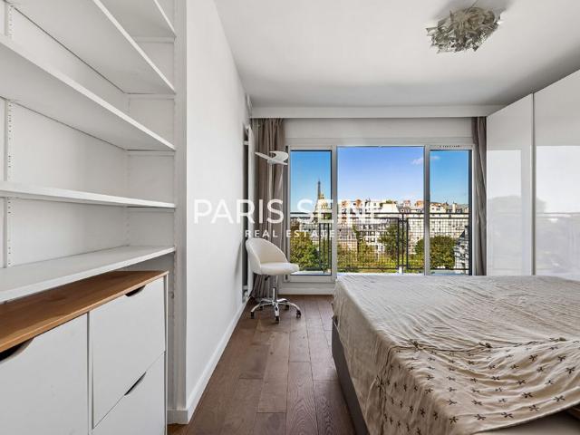Tout savoir sur cet appartement dans le quartier Saint Placide, à Paris 6ème