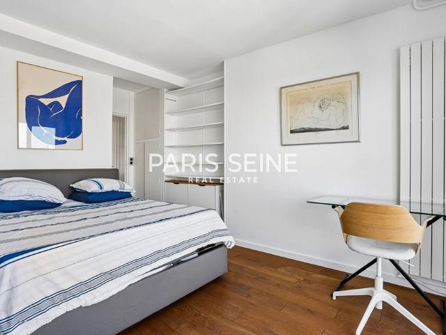 Tout savoir sur cet appartement dans le quartier Saint Thomas d'Aquin, à Paris 7ème