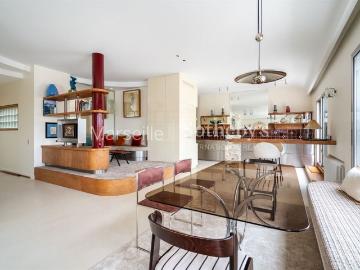 Tout savoir sur cet appartement dans le quartier Saint Victor, à Marseille 7ème