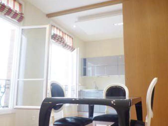 Tout savoir sur cet appartement dans le quartier Sainte Avoie, à Paris 3ème
