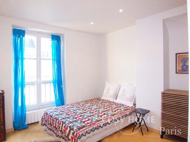Tout savoir sur cet appartement dans le quartier Sainte Avoie, à Paris 3ème