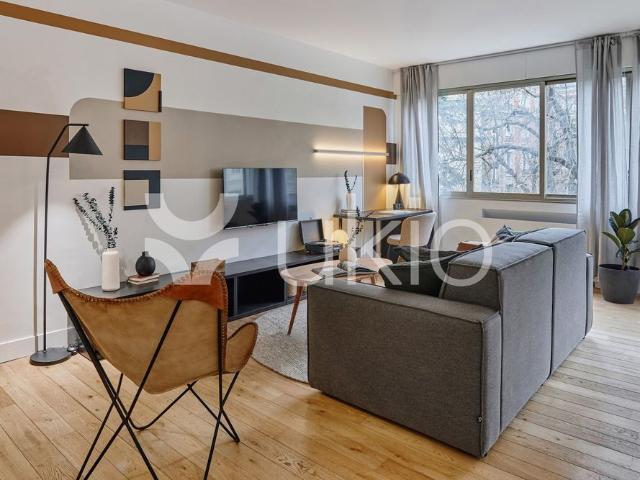 Tout savoir sur cet appartement dans le quartier Porte Dauphine, à Paris 16ème