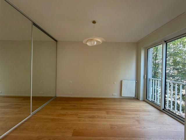 Tout savoir sur cet appartement dans le quartier Porte Dauphine, à Paris 16ème