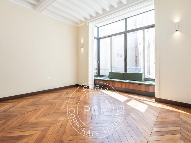 Tout savoir sur cet appartement dans le quartier Porte Dauphine, à Paris 16ème