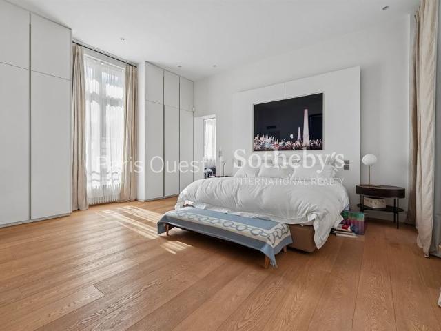 Tout savoir sur cet appartement dans le quartier Porte Dauphine, à Paris 16ème