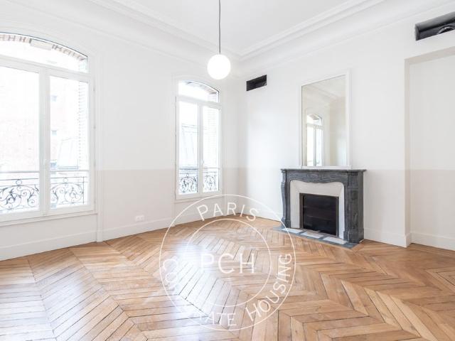 Tout savoir sur cet appartement dans le quartier Porte Dauphine, à Paris 16ème