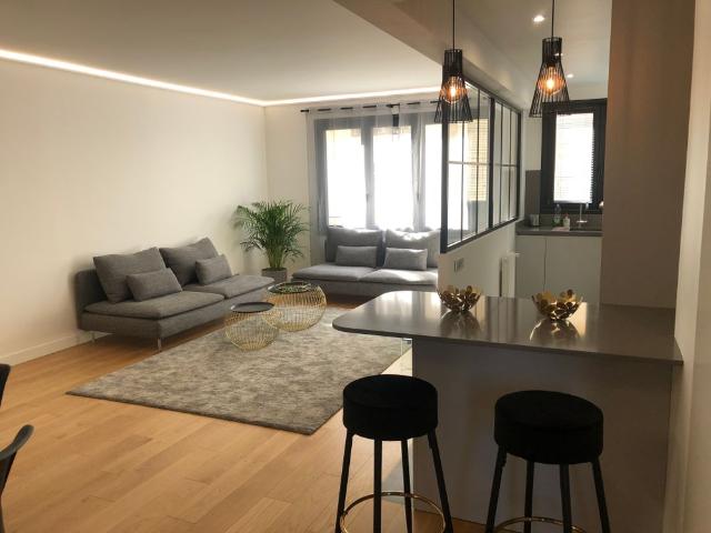 Tout savoir sur cet appartement dans le quartier Porte Dauphine, à Paris 16ème