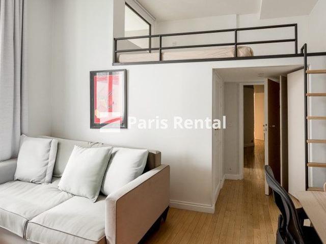 Tout savoir sur cet appartement dans le quartier Porte Saint Denis Paradis, à Paris 10ème