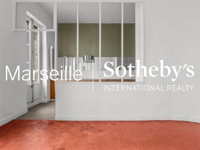 Tout savoir sur cet appartement dans le quartier Palais de Justice, à Marseille 6ème