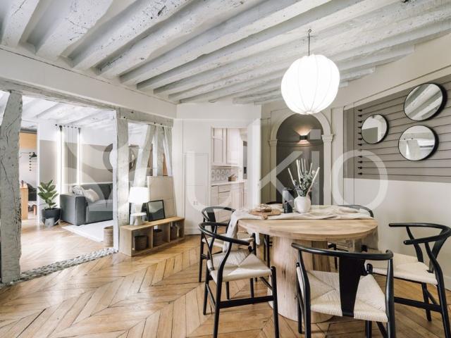 Tout savoir sur cet appartement dans le quartier Palais Royal, à Paris 1er