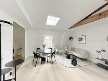 Tout savoir sur cet appartement dans le quartier Parc Monceau, à Paris 8ème