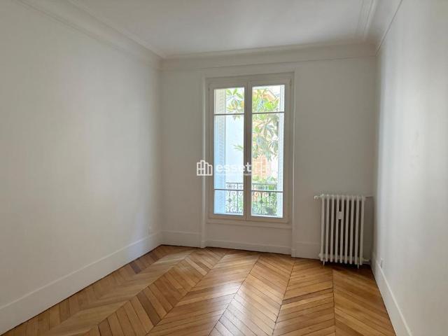 Tout savoir sur cet appartement dans le quartier Pereire Malesherbes, à Paris 17ème