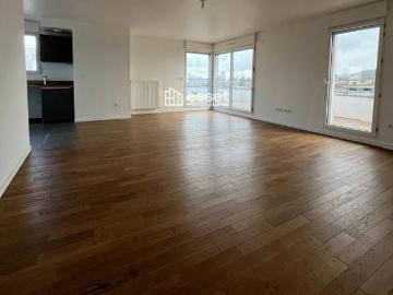 Tout savoir sur cet appartement dans le quartier Plateau Mont Valérien, à Rueil Malmaison