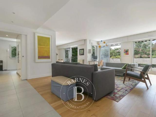 Tout savoir sur cet appartement dans le quartier Rueil sur Seine Plaine Gare, à Rueil Malmaison
